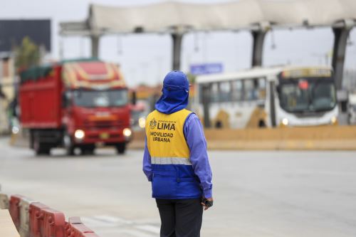 "Tras el retiro de Rutas de Lima, no se cobrará peaje en las garitas de control", afirmó el alcalde de Lima Renzo Reggiardo. Foto: ANDINA/Ricardo Cuba