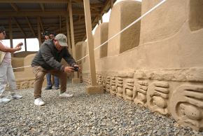 El Complejo Arqueológico de Chan Chan inauguró oficialmente el sector “Las Ardillas”, un espacio que por primera vez en casi cuatro décadas se incorpora al circuito turístico del conjunto amurallado Nik An (antes Palacio Tschudi). ANDINA/Difusión