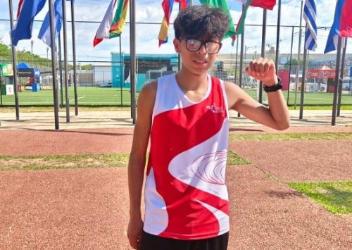Angelo Calcina triunfo en la marcha atlética en los Juegos Sudamericanos Escolares, que se desarrolla en Asunción