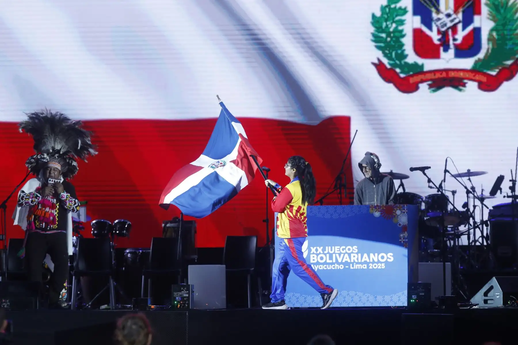 El Instituto Peruano del Deporte realiza la ceremonia de clausura de los XX Juegos Deportivos Bolivarianos Ayacucho-Lima 2025 en la Plaza de Banderas de la Videna. En el evento participaron el presidente de la república, José Jerí, el presidente del Comité Organizador de los XX Juegos Deportivos Bolivarianos Ayacucho-Lima 2025, Sergio Ludeña y el presidente de la Organización Deportiva Bolivariana (ODEBO), Baltazar Medina. Foto: ANDINA/ Eddy Ramos