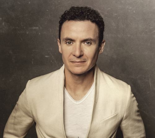 Fonseca llega con Tropicalia Tour 2026 a Lima.