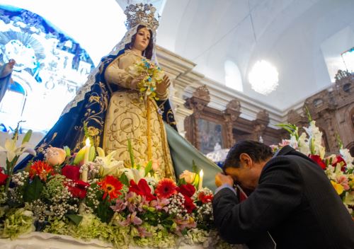 La tradicional Festividad de la Inmaculada Concepción de Lampa (Puno) está en camino de ser declarada Patrimonio Cultural de la Nación. El ministro de Cultura, Alfredo Luna, confirmó que se evalúa el expediente técnico. ANDINA/Difusión