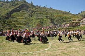 El Sarawja, género musical y danza de origen aimara que se escenifica en Moquegua, es la última expresión cultural de Perú que recibió la distinción de Patrimonio Cultural de la Humanidad por la Unesco. ANDINA/Difusión