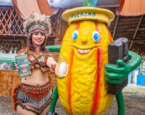 El Vraem inauguró hoy la primera Feria Internacional de Cacao de Excelencia Perú (Ficacao) 2025. El certamen se desarrolla en la ciudad de Pichari, ubicada en la provincia de La Convención, en la selva de la región Cusco.