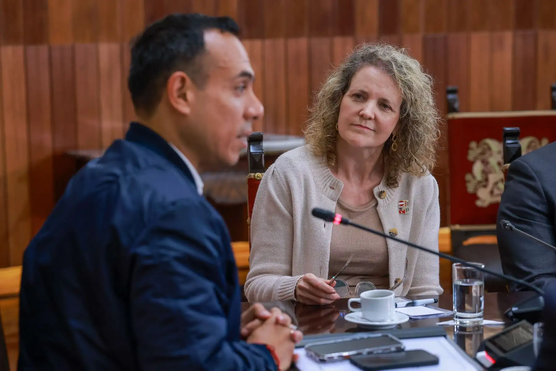 Presidente Jerí lidera reunión con delegación del FBI y expertos en seguridad ciudadana.
Foto: ANDINA/Prensa Presidencia