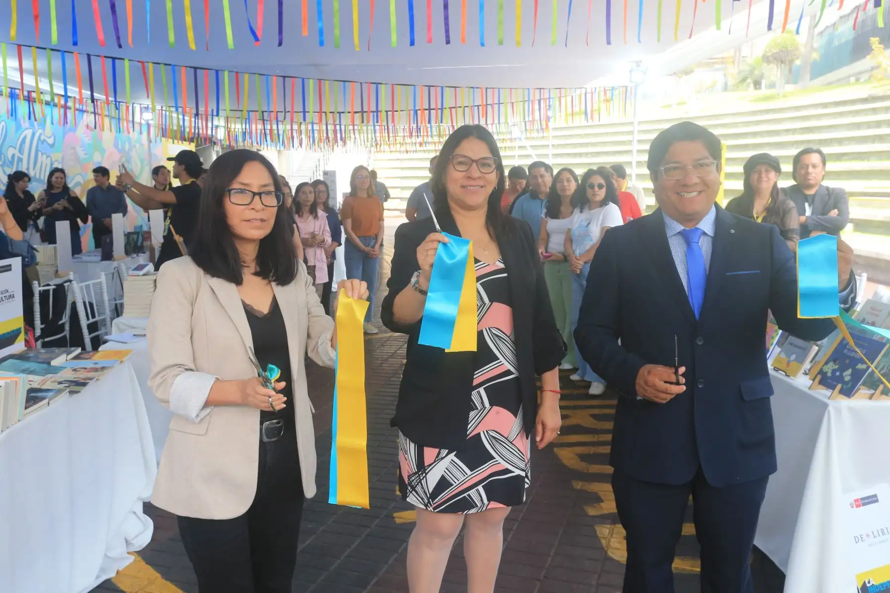 Esta nueva edición reúne a 36 editoriales independientes provenientes de siete regiones del país: Huánuco, Junín, La Libertad, Lambayeque, San Martín, Piura y Lima. Del total, 16 editoriales participantes están dirigidas por mujeres y provienen de cuatro regiones: San Martín, Huánuco, Piura y Lima.
Foto: ANDINA/Héctor Vinces