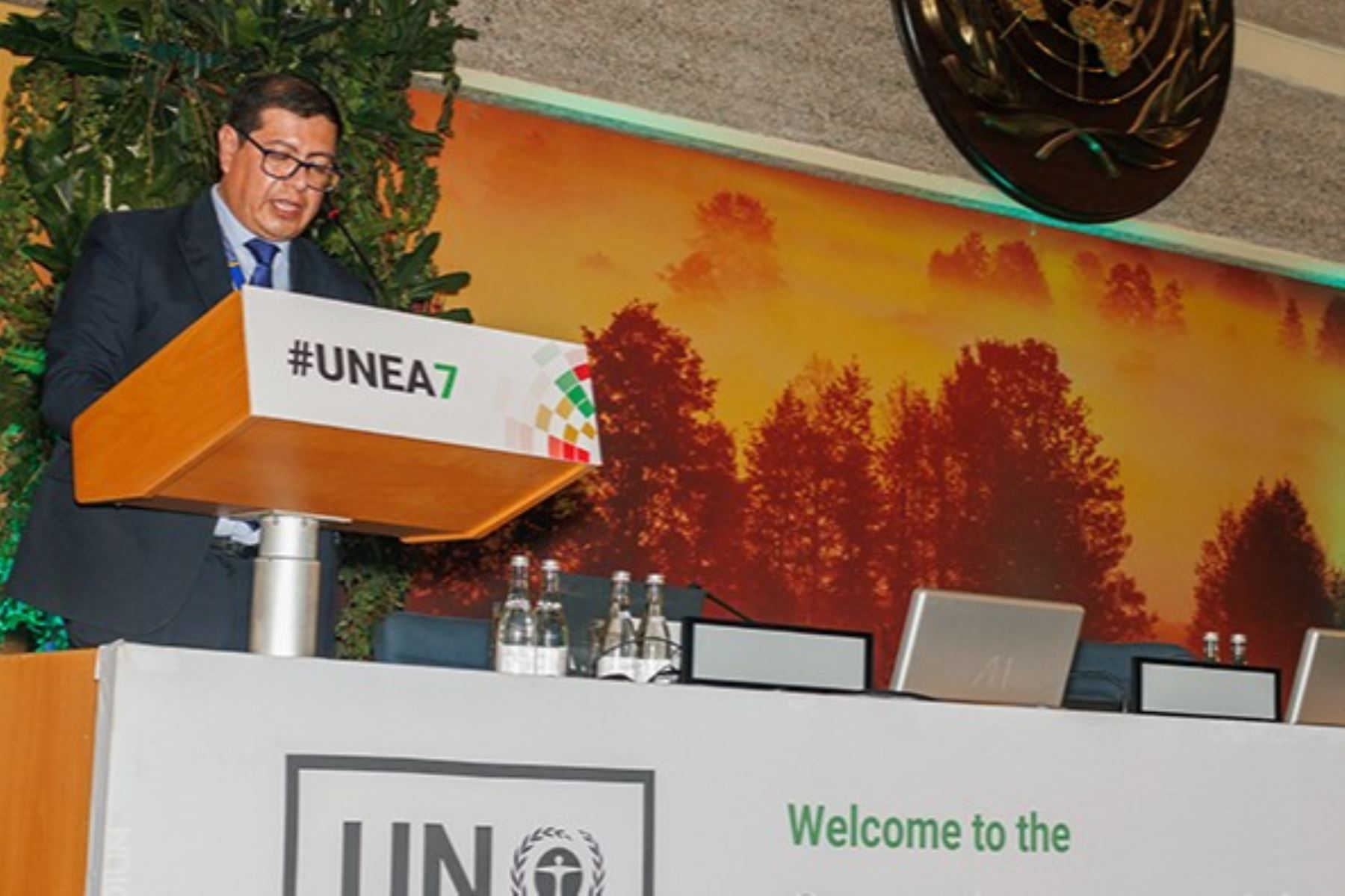 El ministro del Ambiente, Miguel Espichán, sostuvo  que el Perú respalda la adopción de un instrumento jurídicamente vinculante sobre la contaminación por plásticos. Foto: Minam