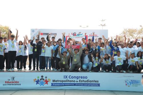 Más de mil escolares líderes de colegios públicos de Lima Metropolitana participaron en el IX Congreso Metropolitano de Estudiantes “Frente a la violencia, jóvenes con propósito”. Foto: ANDINA/Difusión