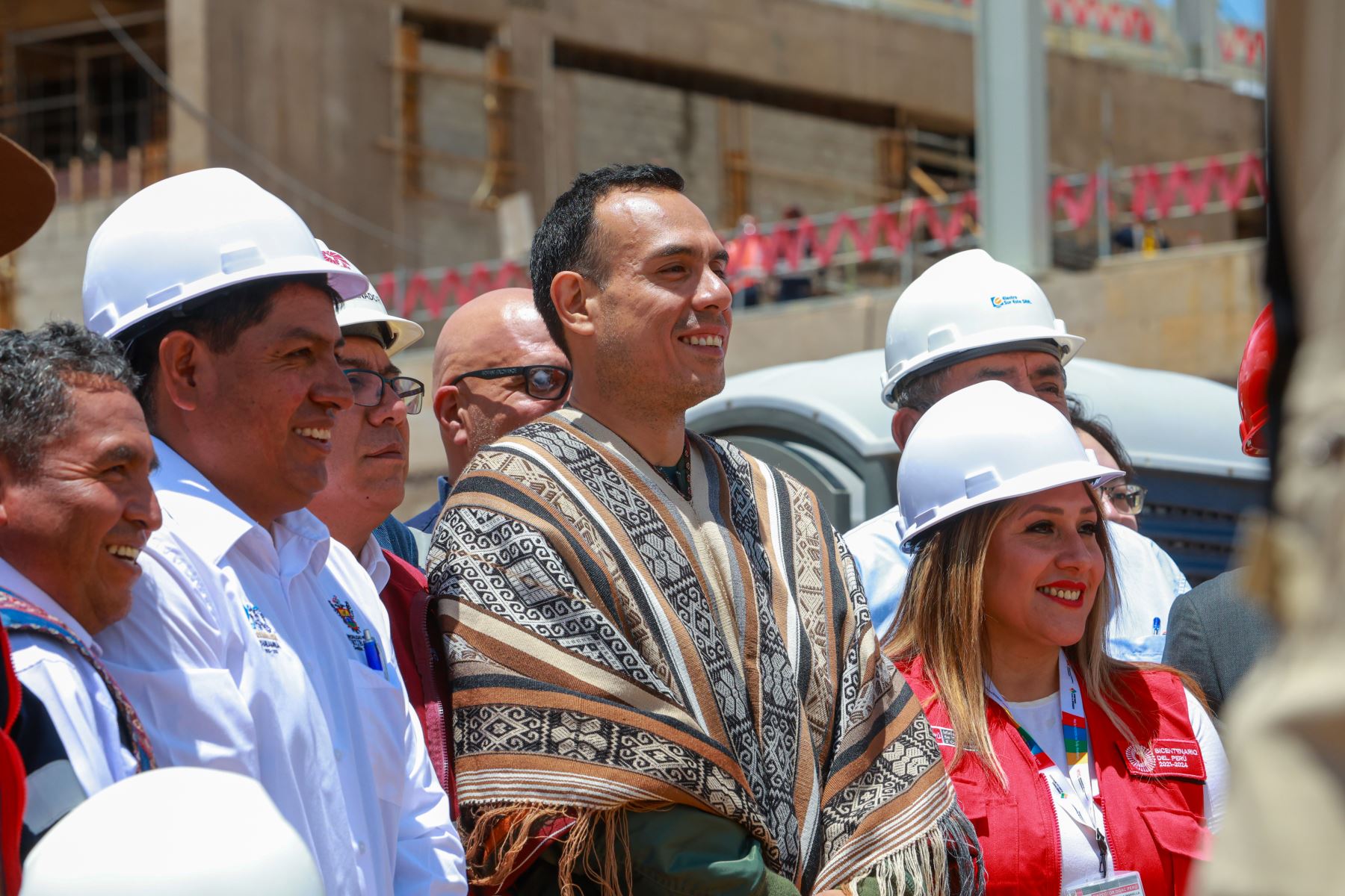 Presidente José Serí supervisó los avances del nuevo Aeropuerto Internacional de Chinchero en Cusco. 
Foto: ANDINA/Prensa Presidencia