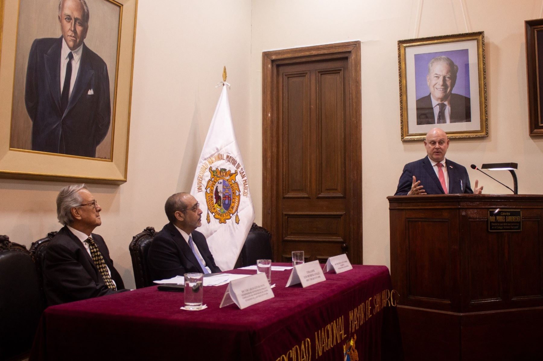 Conferencia ‘El Congreso Anfictiónico de Panamá de 1826: cuna del multilateralismo americano” se realizó en el Instituto Porras de la UNMSM. Foto: ANDINA/Difusión.