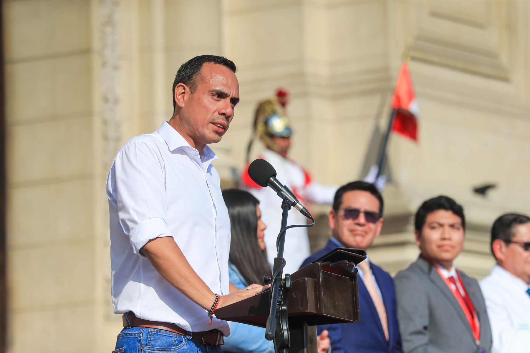 El presidente de la República, José Jerí, participó en la ceremonia oficial de Reconocimiento Nacional de Buenas Prácticas de Voluntariado (Renavol) 2025, que se realizó en el patio de Palacio de Gobierno el lunes 15 de diciembre de 2025. Foto: ANDINA/Presidencia