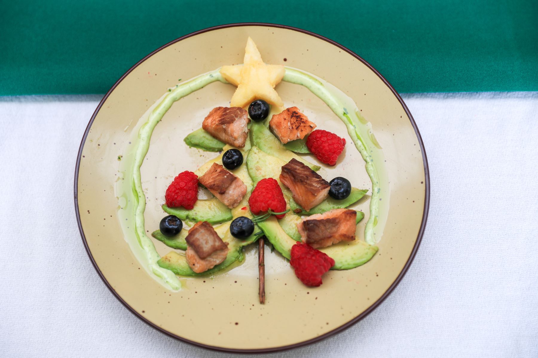 La campaña “Navidad que Produce” busca que las compras navideñas dinamicen la economía nacional, generen empleo y fortalezcan a las micro y pequeñas empresas del país. Foto: ANDINA/Ricardo Cuba