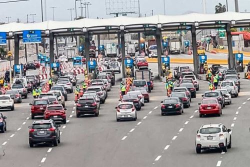 Alcalde de Lima, Renzo Reggiardo, dijo que no habrá sobro de peajes en la Panamericana sur durante gran parte del 2026. Foto: ANDINA/archivo.