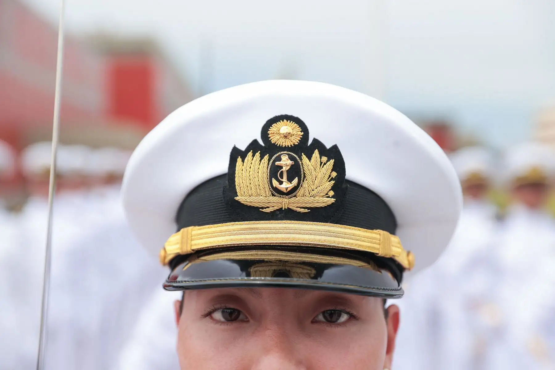 El presidente José Jerí lideró tomó juramento a 51 nuevos Alféreces de Fragata que se incorporan oficialmente a la Marina de Guerra del Perú.  Foto: ANDINA/Prensa Presidencia