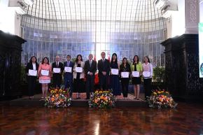 El certamen recibió 195 postulaciones de todas las regiones del país y otorgó 14 menciones en las categorías de Calidad Ambiental, Cambio Climático, Ciudades Sostenibles, Cultura Ambiental, Diversidad Biológica y Universidad y Ambiente.