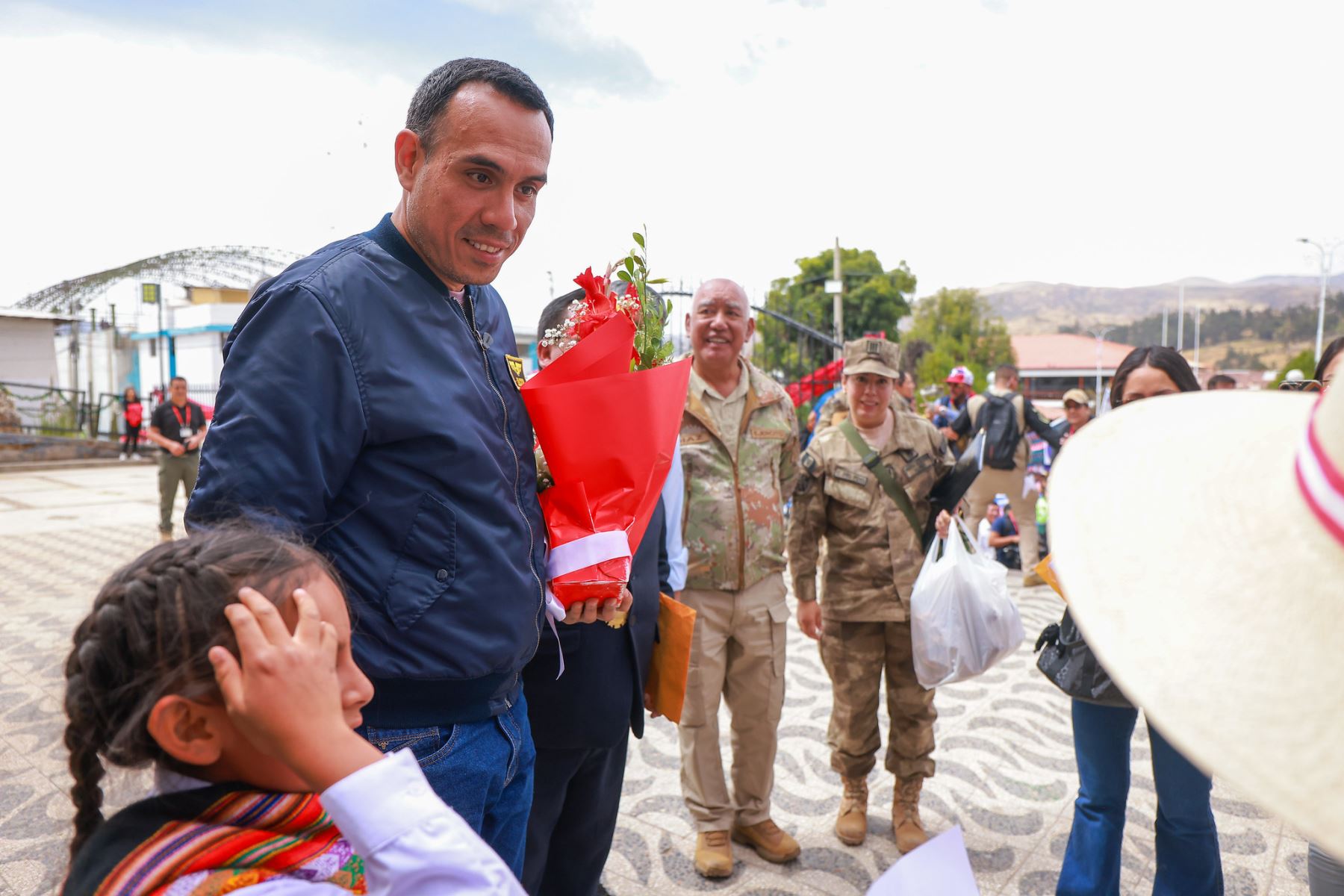 Presidente José Jerí recibe la llave de la ciudad en Coracora y anuncia atención a demandas locales.
Foto: ANDINA/Prensa Presidencia
