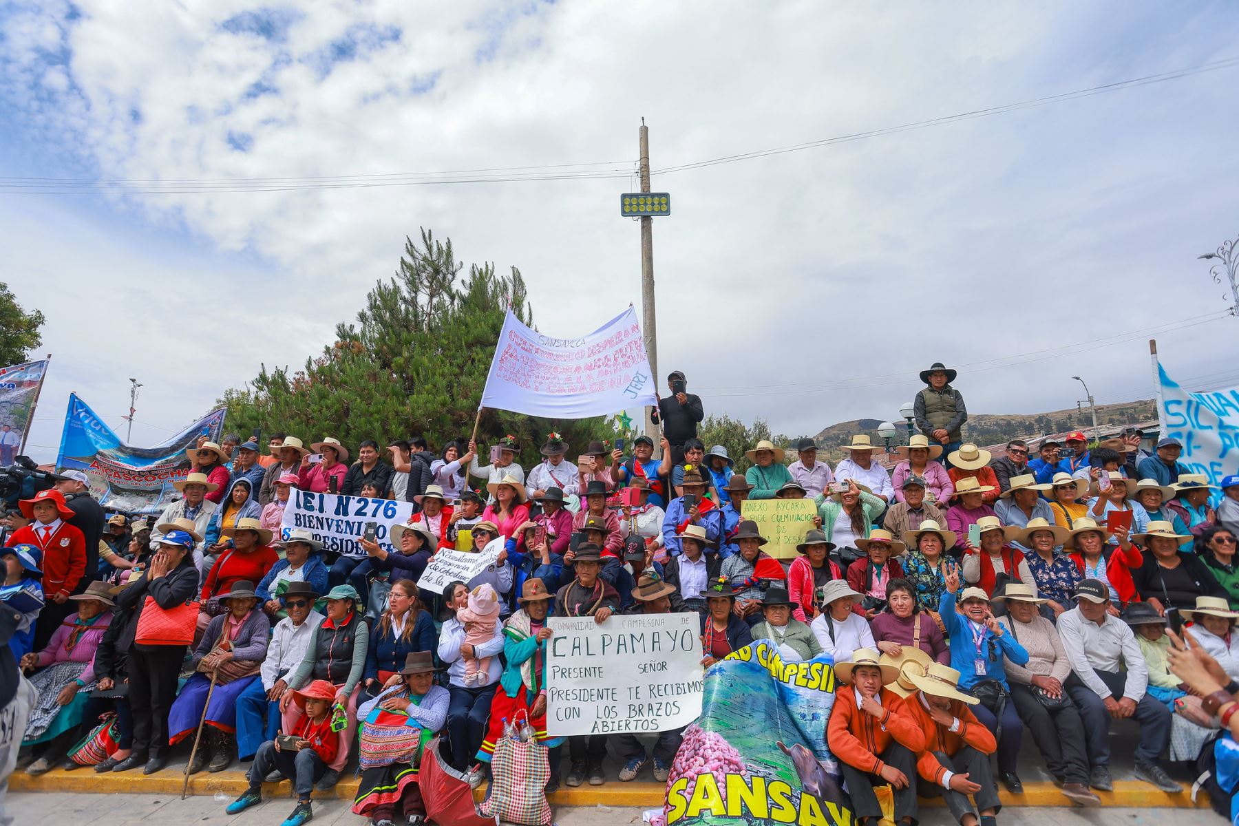 Presidente José Jerí recibe la llave de la ciudad en Coracora y anuncia atención a demandas locales.
Foto: ANDINA/Prensa Presidencia