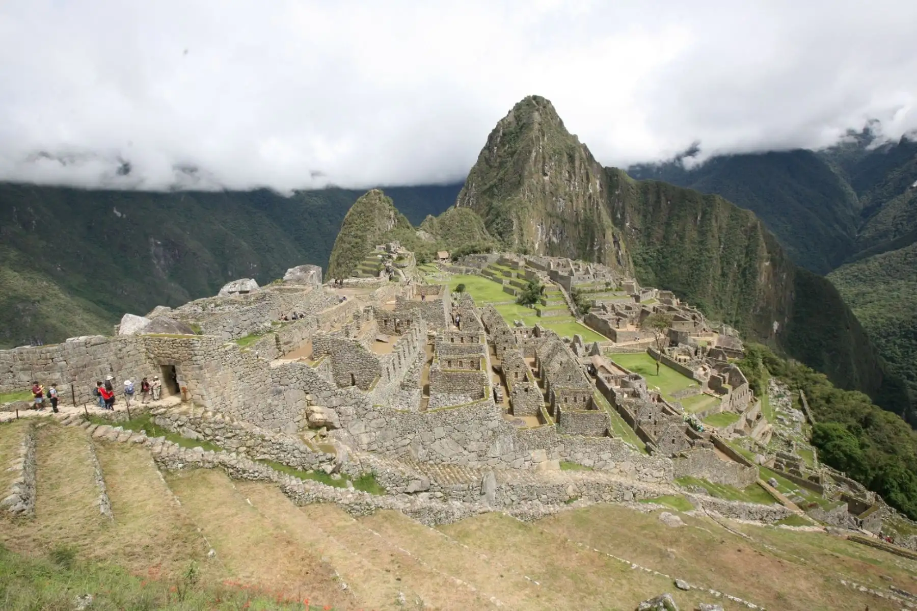 Del total de turistas que visitarán Cusco, los extranjeros representarán el 80% y los nacionales el 20%. Predominan visitantes de Estados Unidos,  países europeos, asiáticos, chilenos, colombianos, y otros; de los nacionales, en mayoría será de Lima y del sur del país.  Foto: ANDINA/Percy Hurtado Santillán