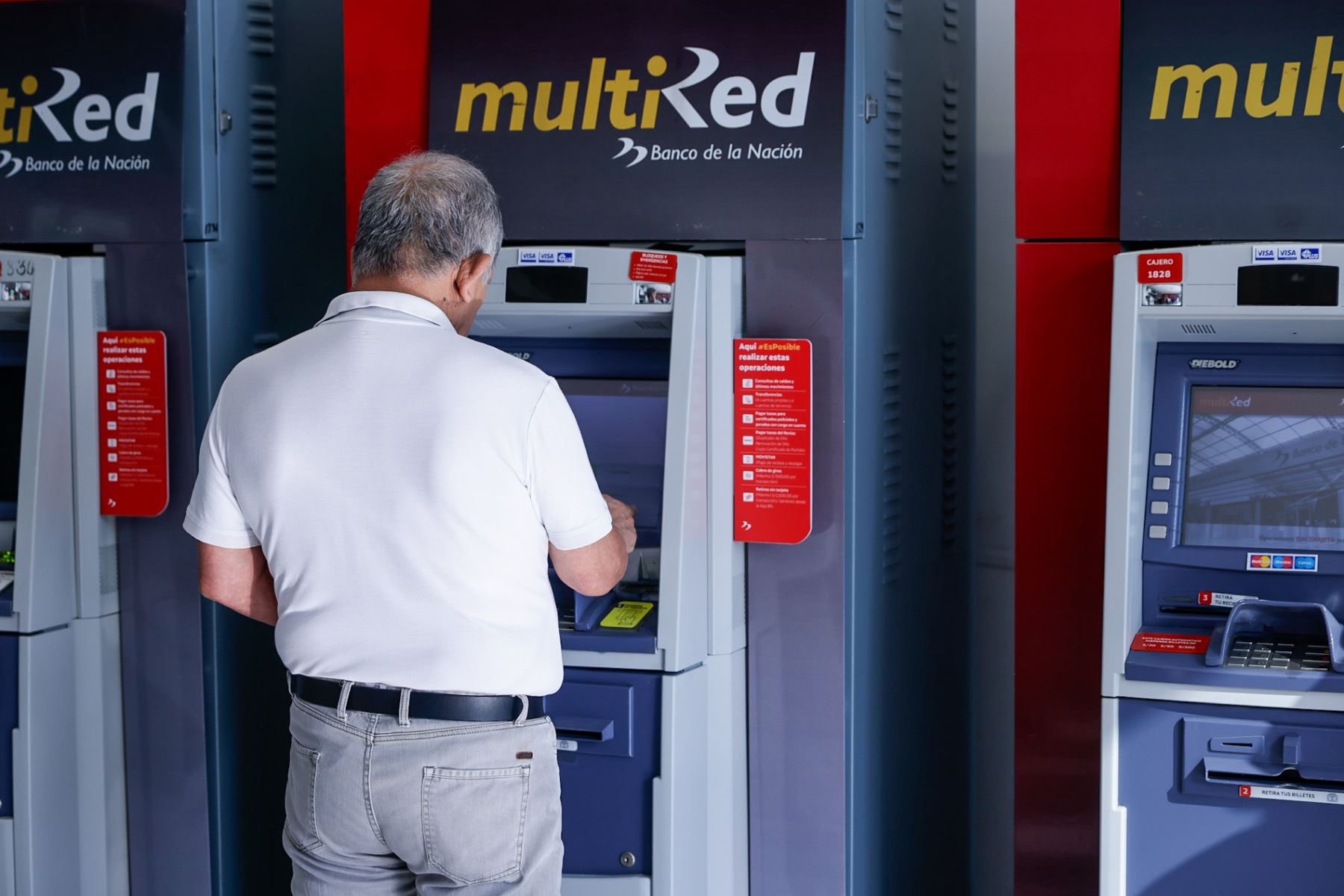 Asimismo, recordó que todos los trámites y consultas relacionados con el Fonavi son gratuitos y exhortó a la ciudadanía a no aceptar ayuda de terceros ni brindar información personal o financiera sensible. Foto: ANDINA/Luis Iparraguirre