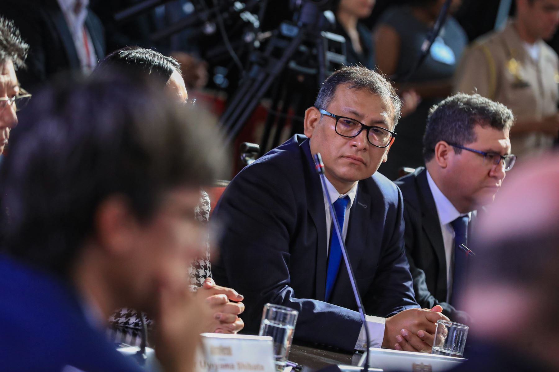 El presidente José Jerí lideró la primera sesión del Acuerdo Fiscal para el Crecimiento Sostenible, un espacio que busca construir una hoja de ruta que permita que el auge económico de nuestro país no sea solo temporal, y que las políticas públicas garanticen una correcta recaudación y el bienestar de nuestro país. Foto: ANDINA/Prensa Presidencia