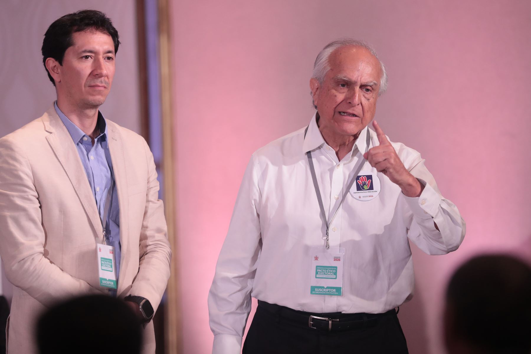 Partido político Perú Acción De Francisco Diez Canseco en la suscripción del Pacto Ético Electoral organizado por el Jurado Nacional de Elecciones JNE el jueves 18 de diciembre de 2025 en el Hotel Sheraton de Lima. Foto: ANDINA/Verónica Calderón Zúñiga