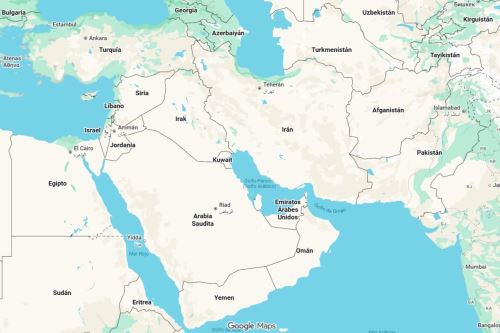 Mapa de Irán, blanco de nuevas sanciones por parte de Estados Unidos. Imagen: Google Maps.
