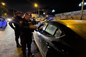 Policía Nacional refuerza seguridad en Santiago de Surco y San Juan de Miraflores con amplio despliegue de control territorial