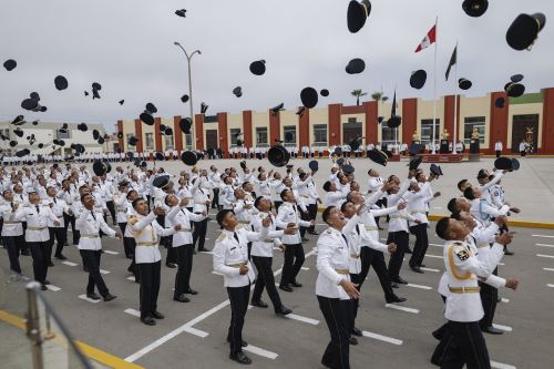 Ceremonia de clausura del año académico 2025 - colegio militar Leoncio Prado