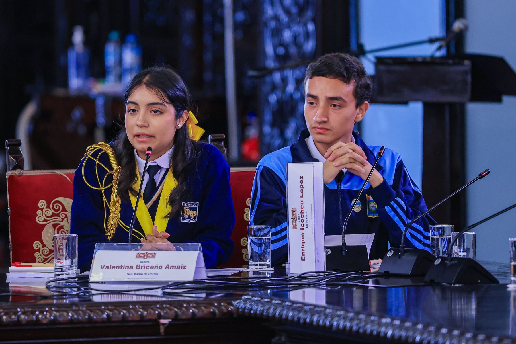 En Palacio de Gobierno, se realizó el Encuentro de Jóvenes Líderes y Agenda Estudiantil de Lima Metropolitana 2025–2026, con la presencia del presidente José Jerí y la participación de 49 representantes estudiantiles. Foto: ANDINA/Prensa Presidencia