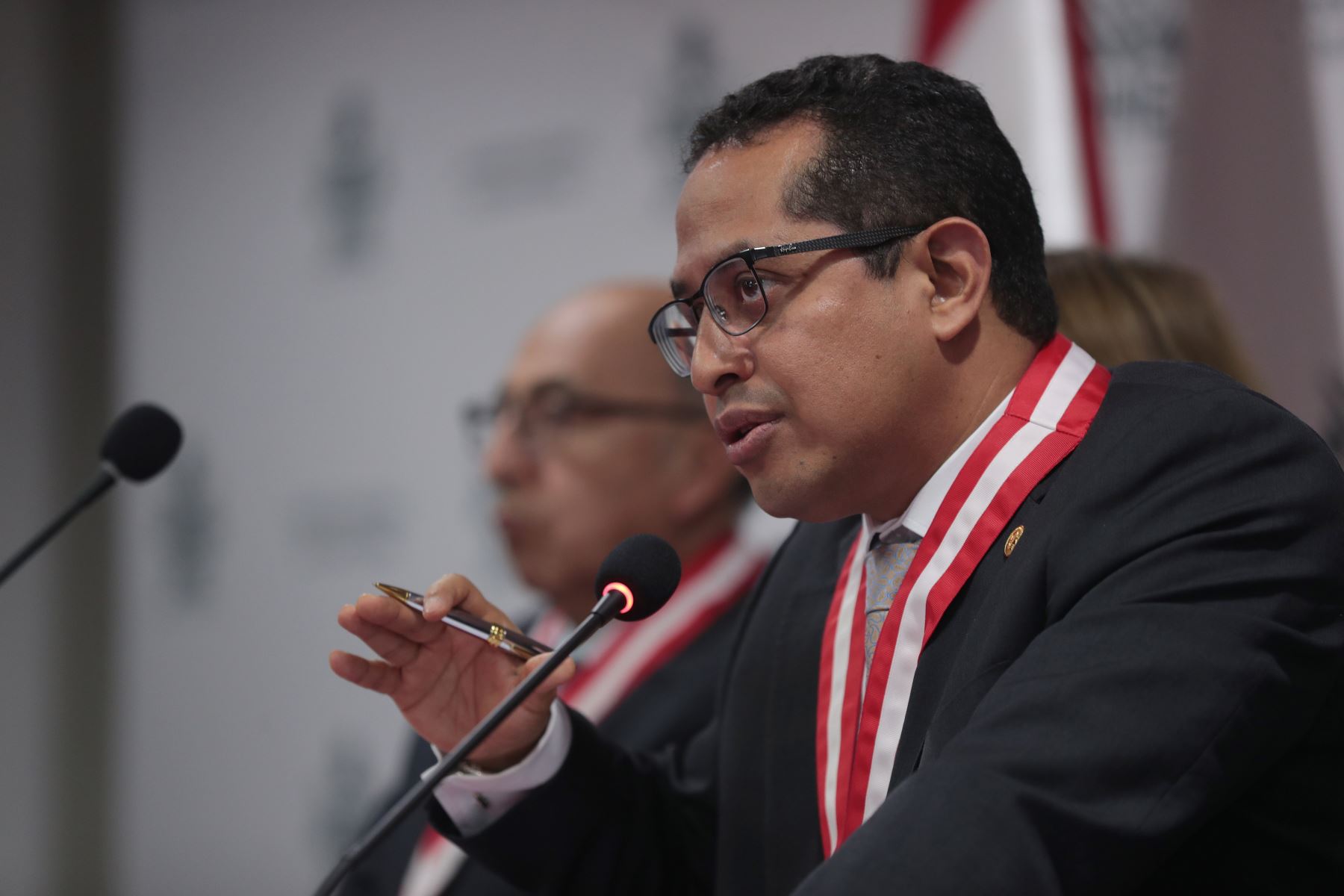 Presidente del JNE, Roberto Burneo durante la Conferencia  sobre el Voto Digital e Hitos de las Elecciones Generales 2026.

Foto: ANDINA/Verónica Calderón Zúñiga