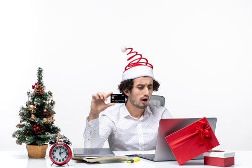 Kaspersky  brinda una serie de consejos clave para blindar tus compras, viajes y transacciones contra fraudes, y garantizar un fin de año seguro.