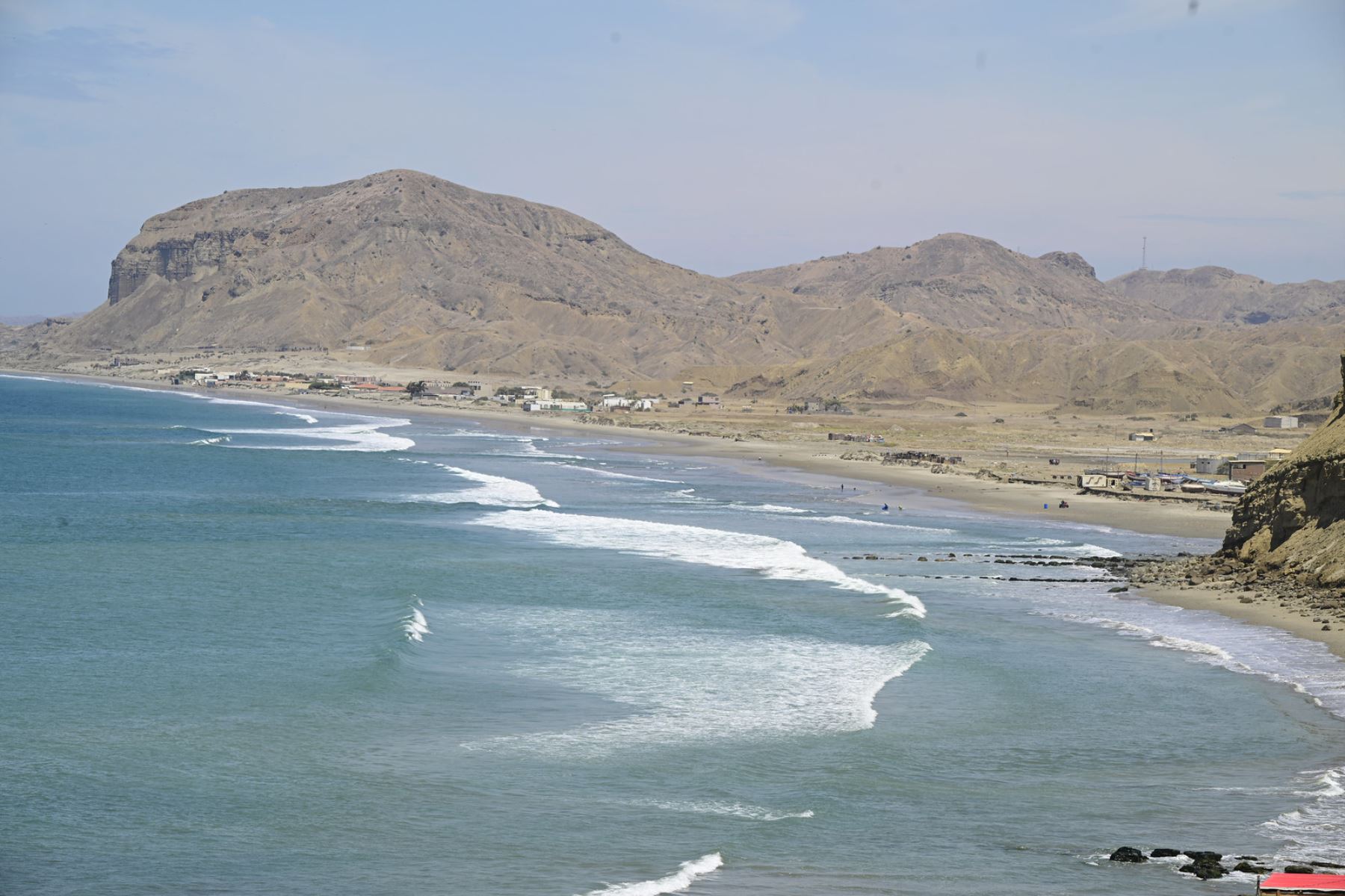 La Reserva Nacional Mar Tropical de Grau comprende una extensión de 115 675,89 hectáreas y está conformada por cuatro sectores: Isla Foca, Cabo Blanco - El Ñuro, Arrecifes de Punta Sal y Banco Máncora, ubicados frente a las costas de Piura y Tumbes. Foto: Mincetur