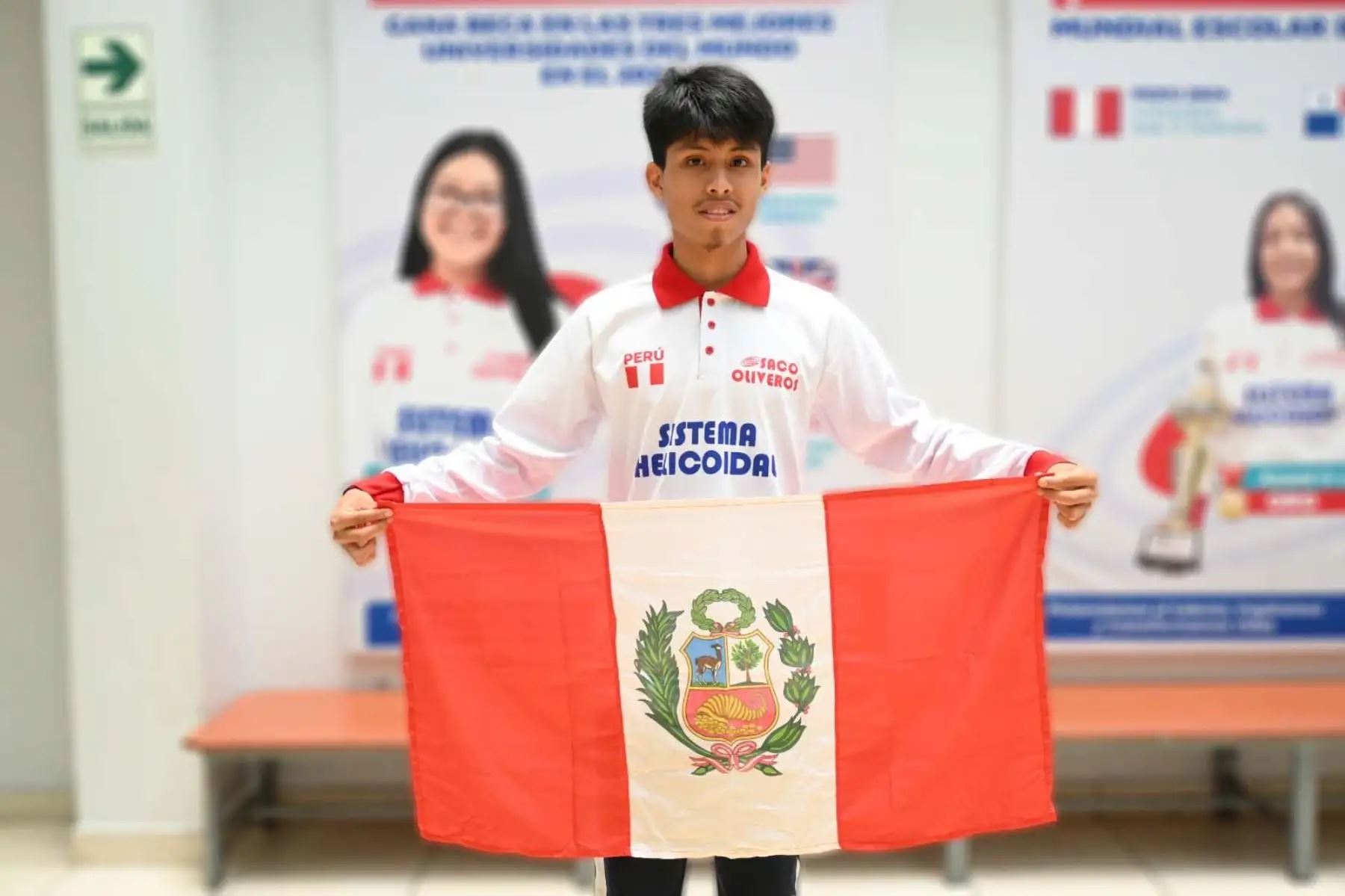 Con solo 16 años, el estudiante peruano Ángel Gesú Arrieta Huaringa logró una medalla de bronce en la 59.ª Olimpiada Internacional de Química Mendeleev (IMChO 2025), desarrollada en la ciudad de Belo Horizonte, Brasil. Foto: Difusión