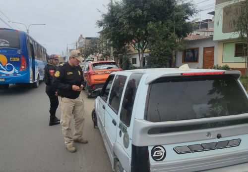 Policía Nacional del Perú ejecuta plan de seguridad por fiestas de Navidad y Año Nuevo en la región Áncash, en especial, en las ciudades de Chimbote y Huaraz. ANDINA/Difusión