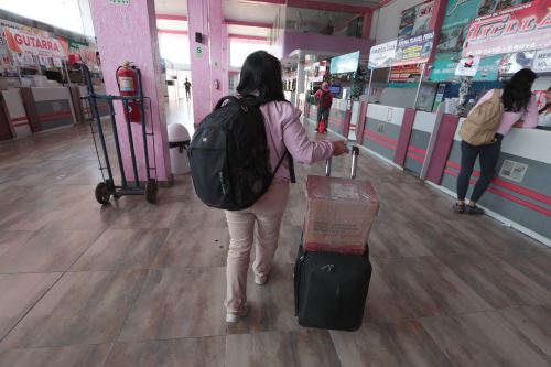 Terminal Terrestre de Yerbateros registra baja afluencia en vísperas de Navidad