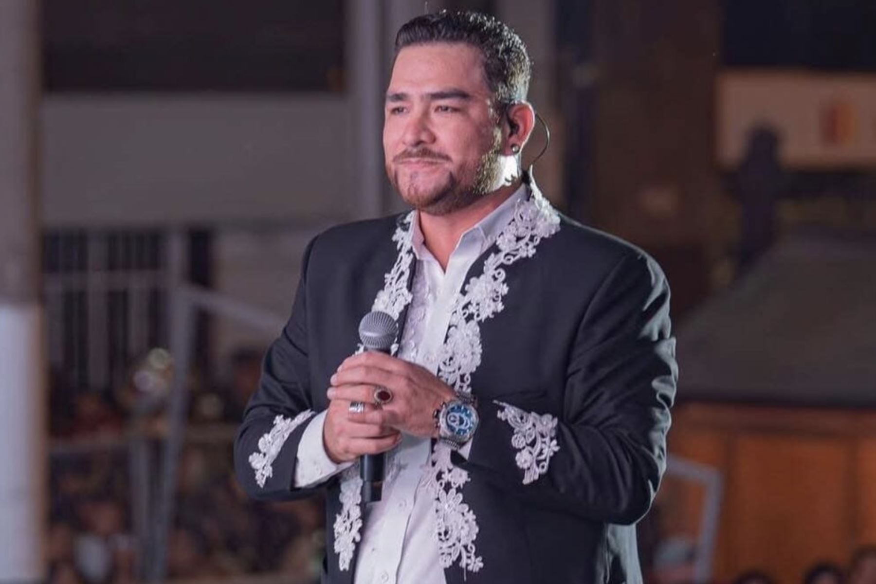 También se vivió la lamentable partida del vocalista de la agrupación Armonía 10, Paul Flores "el Ruso", tras recibir un impacto de bala en un lamentable atentado al bus que trasladaba a la agrupación a un concierto en Jicamarca. Foto: ANDINA/Difusión