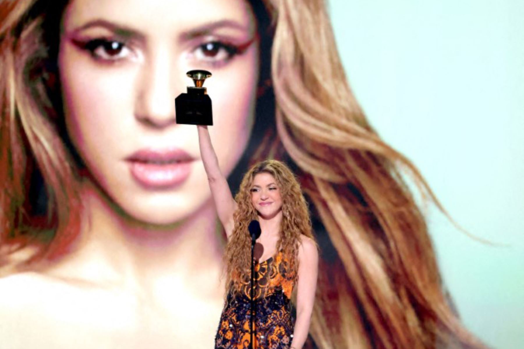 El 2025 también fue un año de celebraciones artísticas. Shakira ganó el Grammy al Mejor Álbum Pop Latino, el cuarto de su carrera, y conmemoró los 20 años de ‘Hips Don’t Lie’, uno de los temas que definió el pop global de los años 2000. Foto: AFP
