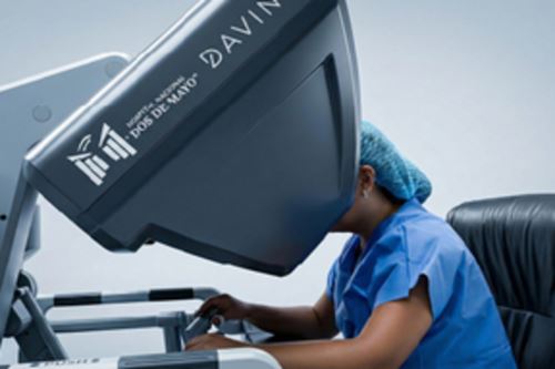 Hospital Dos de Mayo realiza cirugías de disección ganglionar por vía robótica como tratamiento del cáncer de próstata. Foto: ANDINA/Difusión