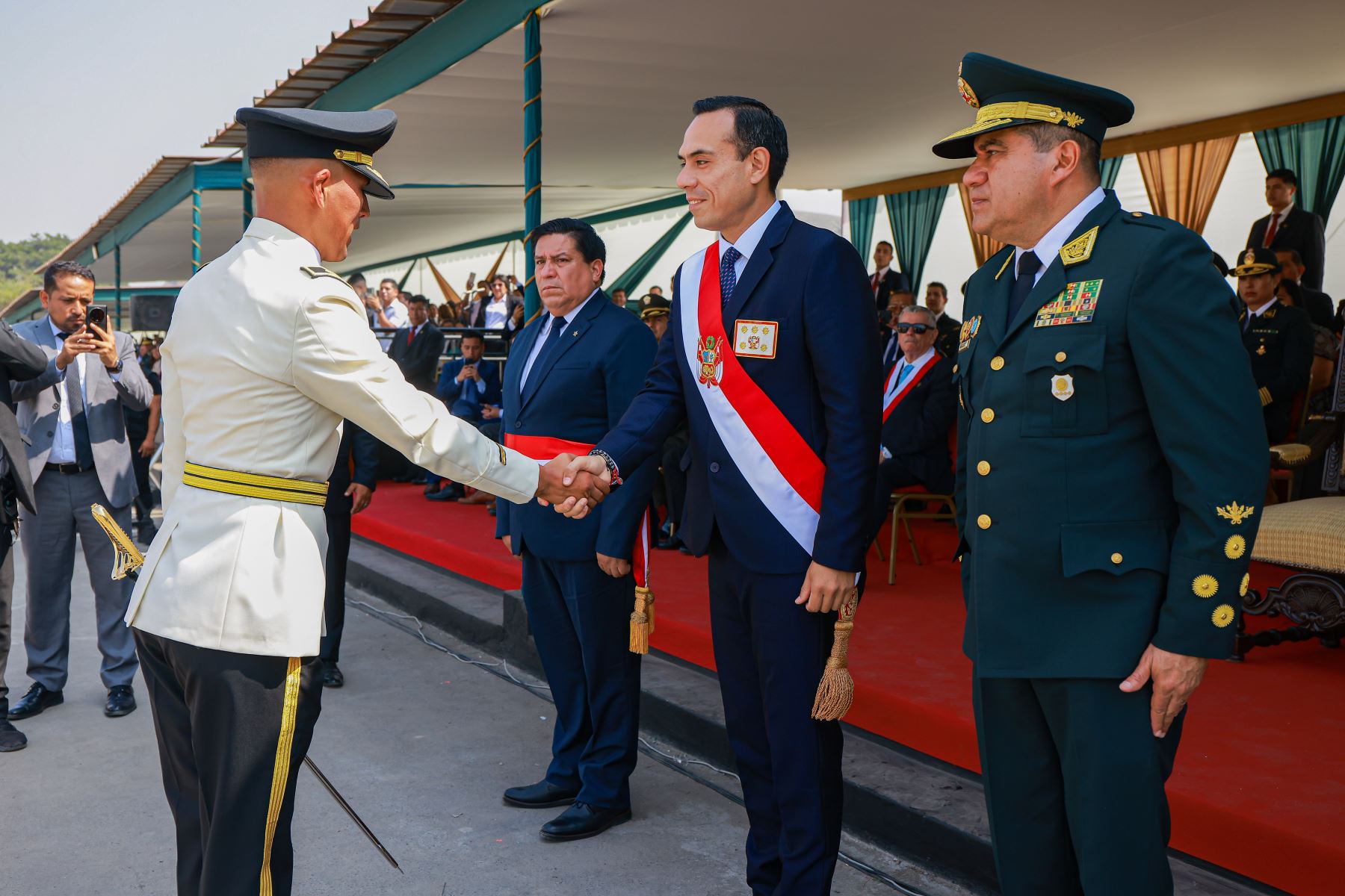 Ceremonia de Graduación de Oficiales de la Promoción 2026 