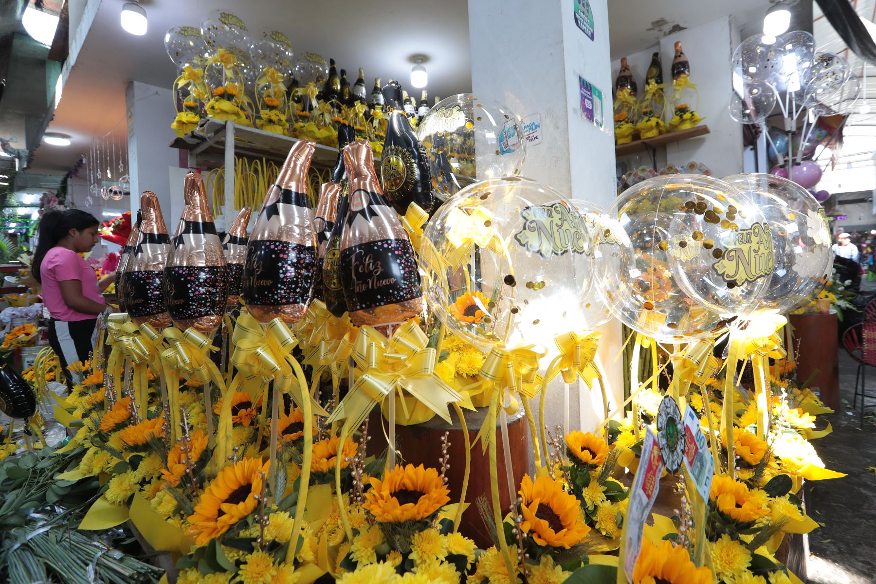Flores amarillas, muy usadas en rituales de esperanza y prosperidad con el que se recibe el Año Nuevo. Foto: ANDINA/Verónica Calderón Zúñiga