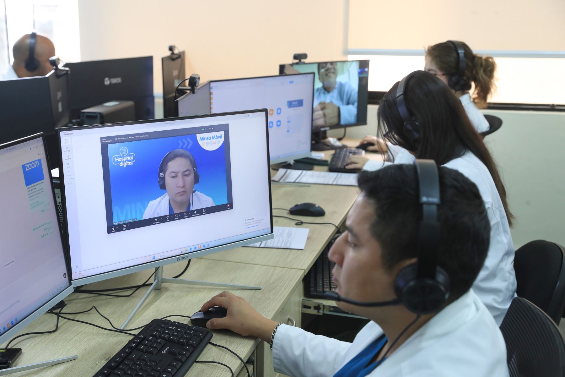 El Ministerio de Salud (Minsa) presenta el nuevo servicio "Hospital Digital", una plataforma diseñada para que recibas atención médica especializada sin salir de casa. Foto: ANDINA/Ricardo Cuba