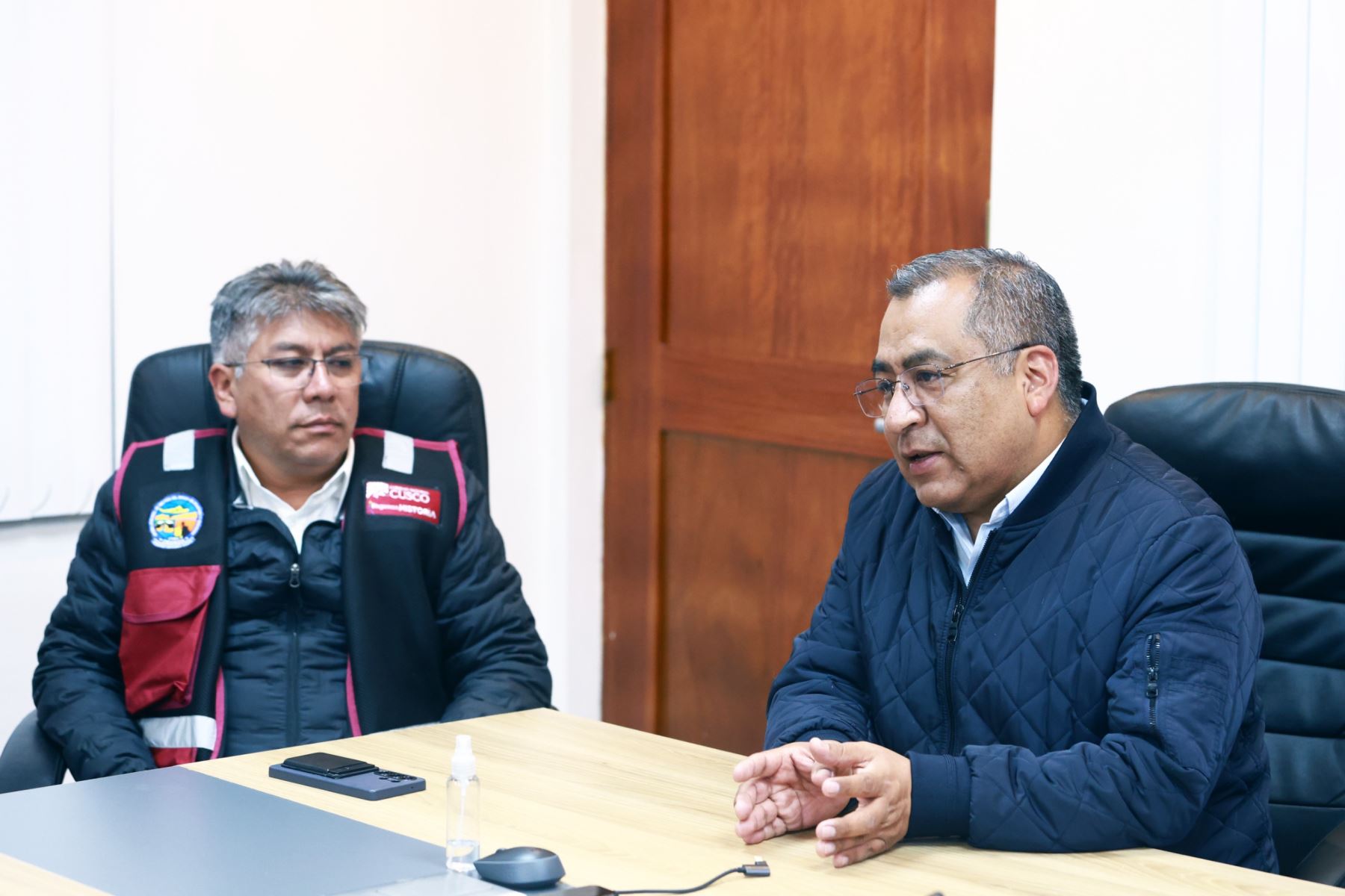 El mandatario sostuvo una reunión con autoridades regionales y locales, a fin de evaluar la situación actual y asegurar la continuidad de las acciones de respuesta y seguimiento frente a la emergencia. Foto: ANDINA/Prensa Presidencia