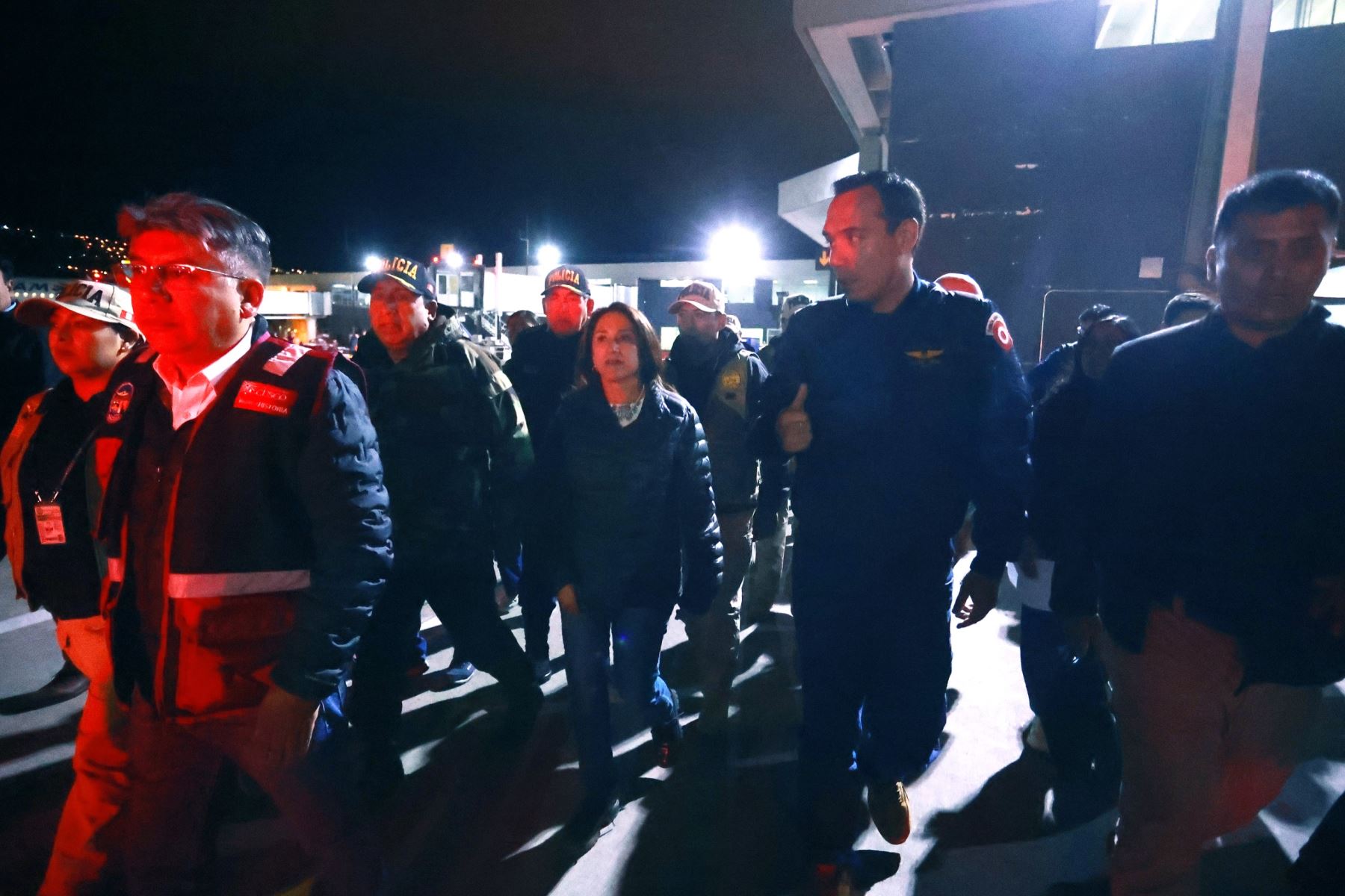 El presidente de la república, José Jeri, junto al jefe del Gabinete Ministerial y los ministros de Comercio Exterior y Turismo (MINCETUR) y de Transportes y Comunicaciones (MTC), llegaron a Cusco para supervisar y reforzar el despliegue de atención que ya se viene realizando tras el accidente ferroviario ocurrido en la ruta hacia Machu Picchu. Foto: ANDINA/Prensa Presidencia