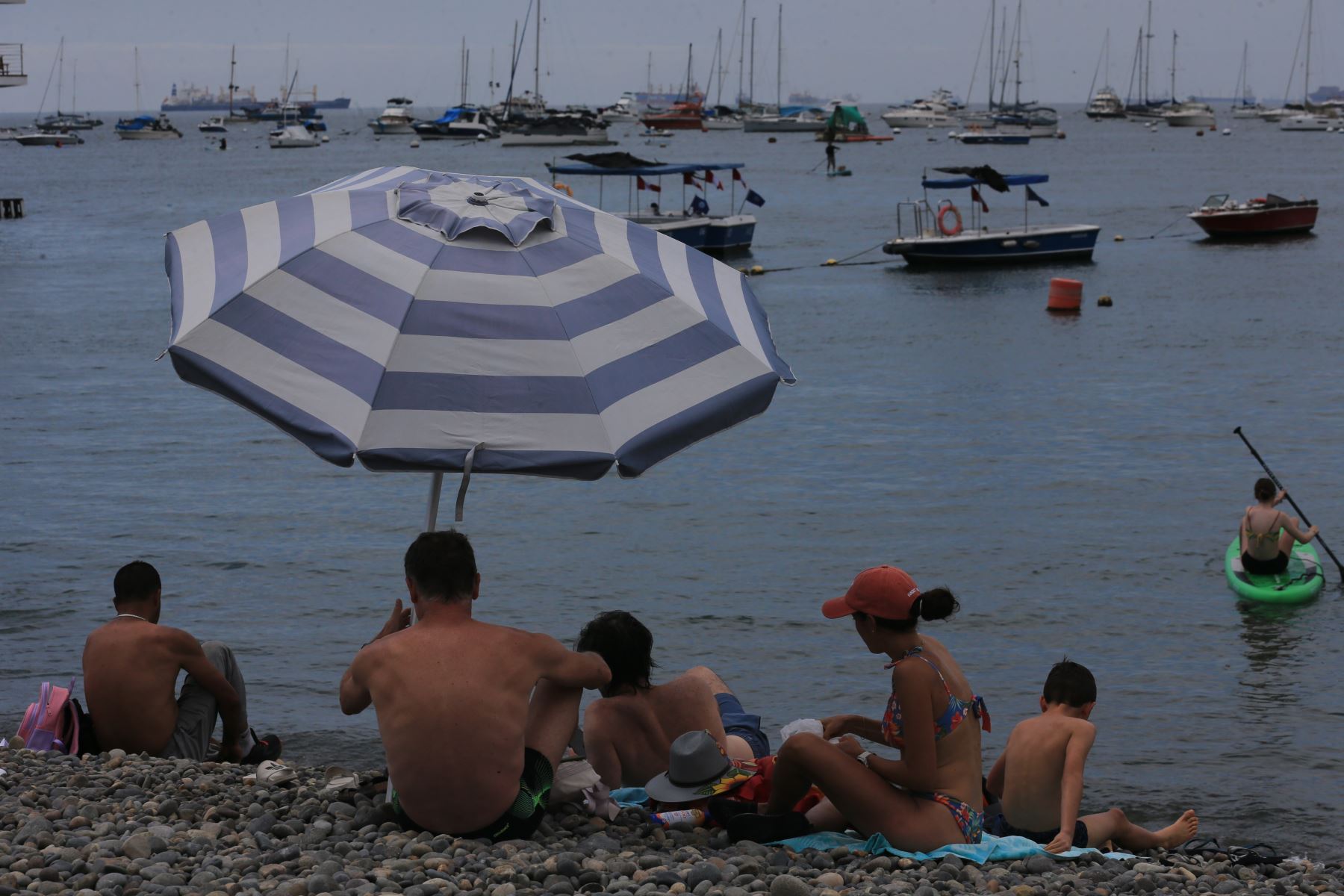 En la región costera predominarán las condiciones de brillo solar, especialmente en ciudades del sur y centro-sur del país.
FOTO:ANDINA/Héctor Vinces.