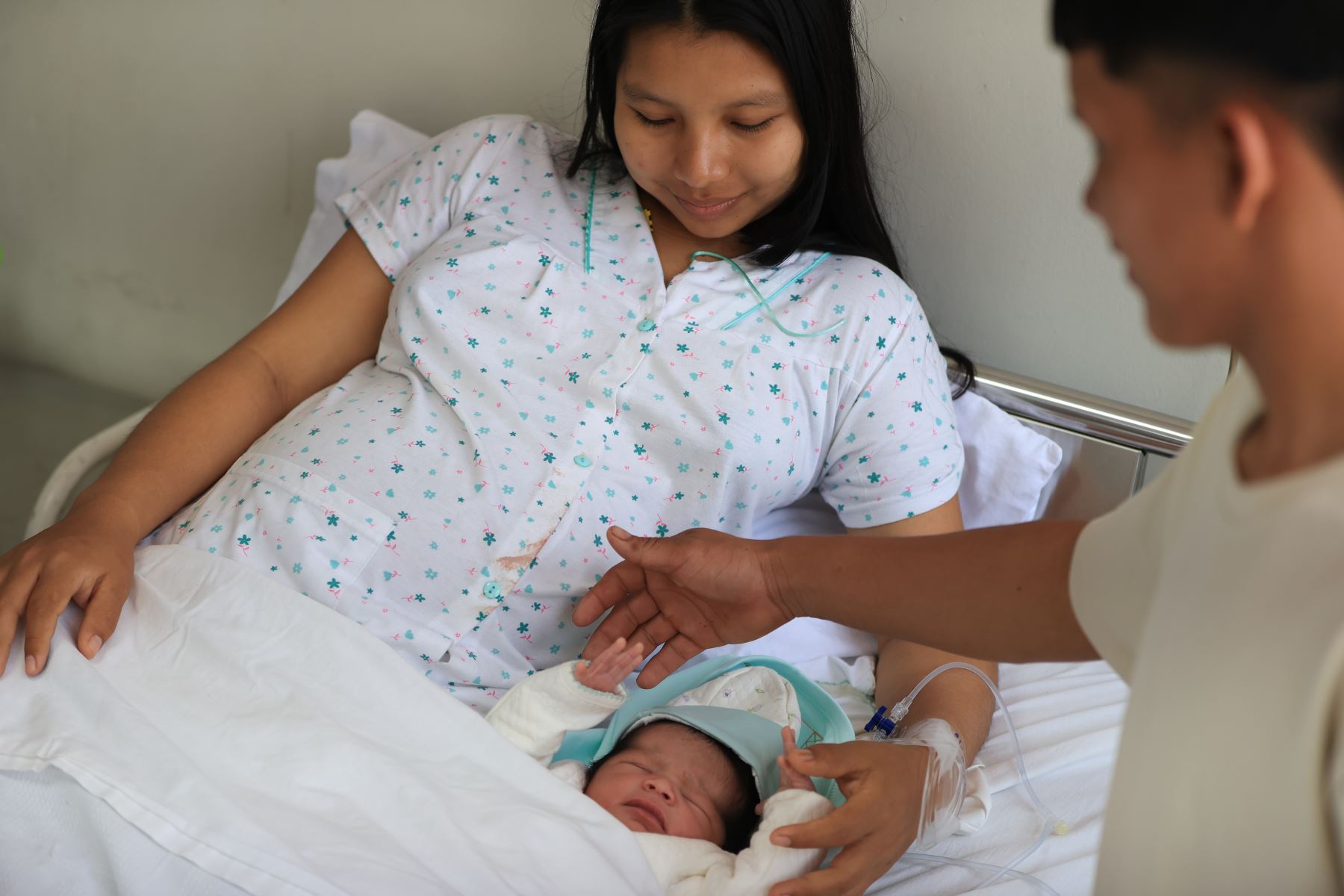 Kalith Vásquez Luque, nació a las 04:59 del presente año. Sus padres son de Iquitos y están muy felices por la llegada de su primogénito. Foto: ANDINA/Jhonel Rodríguez Robles