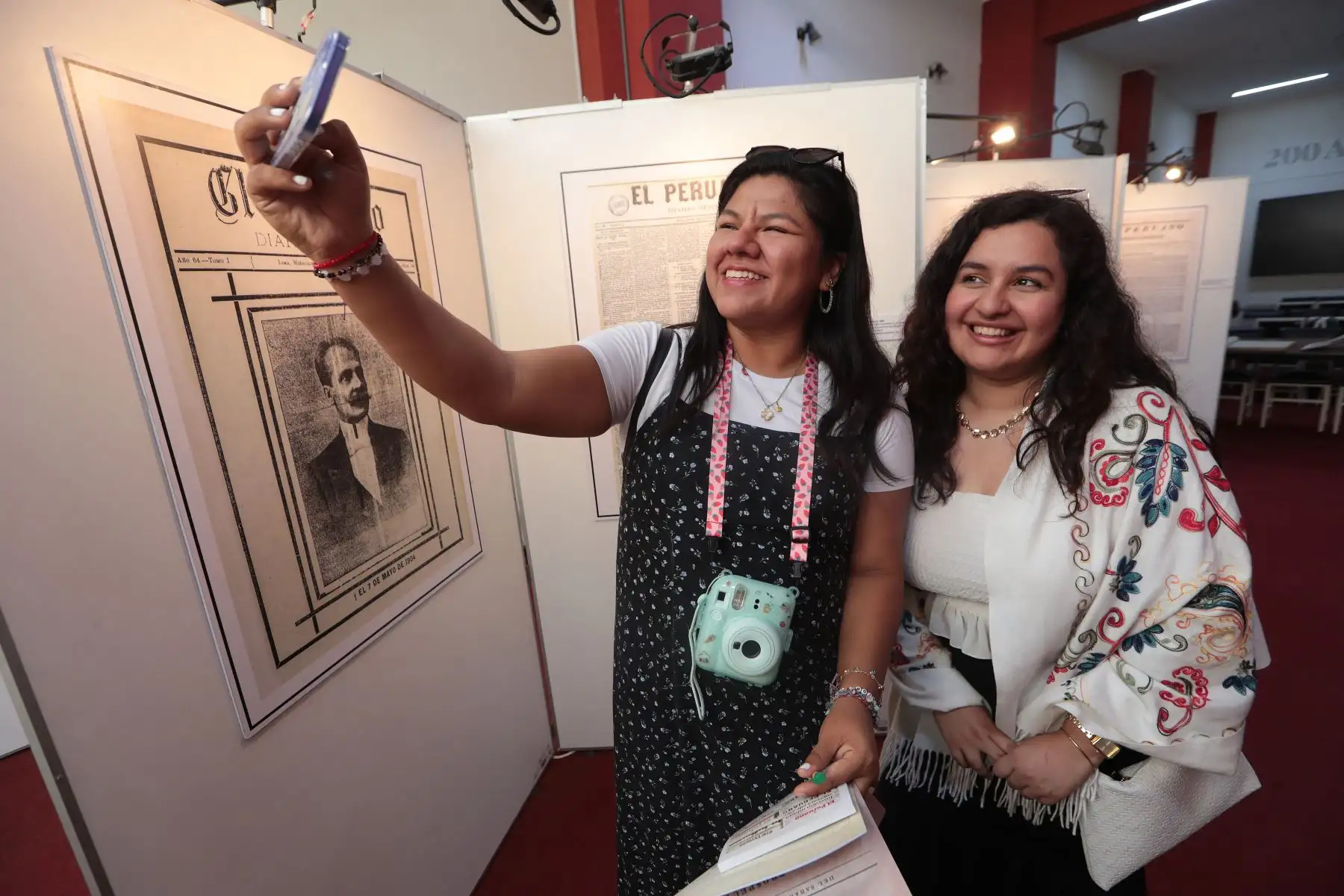 Museo Gráfico El Peruano ofrece a su visitantes su exposición permanente en el cual e exhiben las máquinas utilizadas en los talleres del diario desde el siglo XIX y que han sido declaradas como bienes pertenecientes al Patrimonio Cultural de la Nación.
Foto: ANDINA/Verónica Calderón Zúñiga