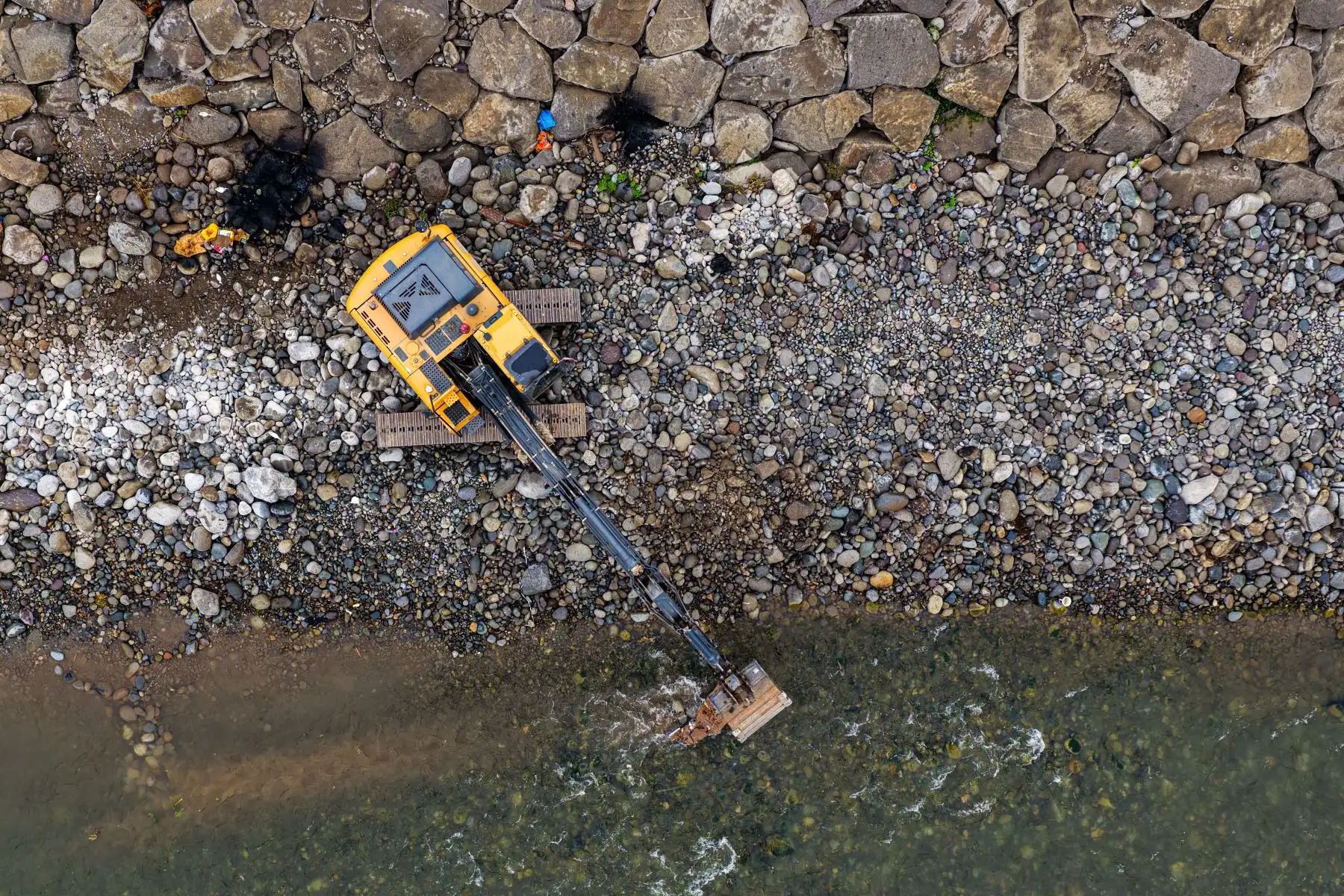 En la segunda etapa intervinieron un tramo de aproximadamente de 2 kilómetros, desde el AA.HH. Nueva caja de Agua hasta el puente Chinchaysuyo, en el distrito de San Juan de Lurigancho. 
Foto: ANDINA/Ricardo Cuba