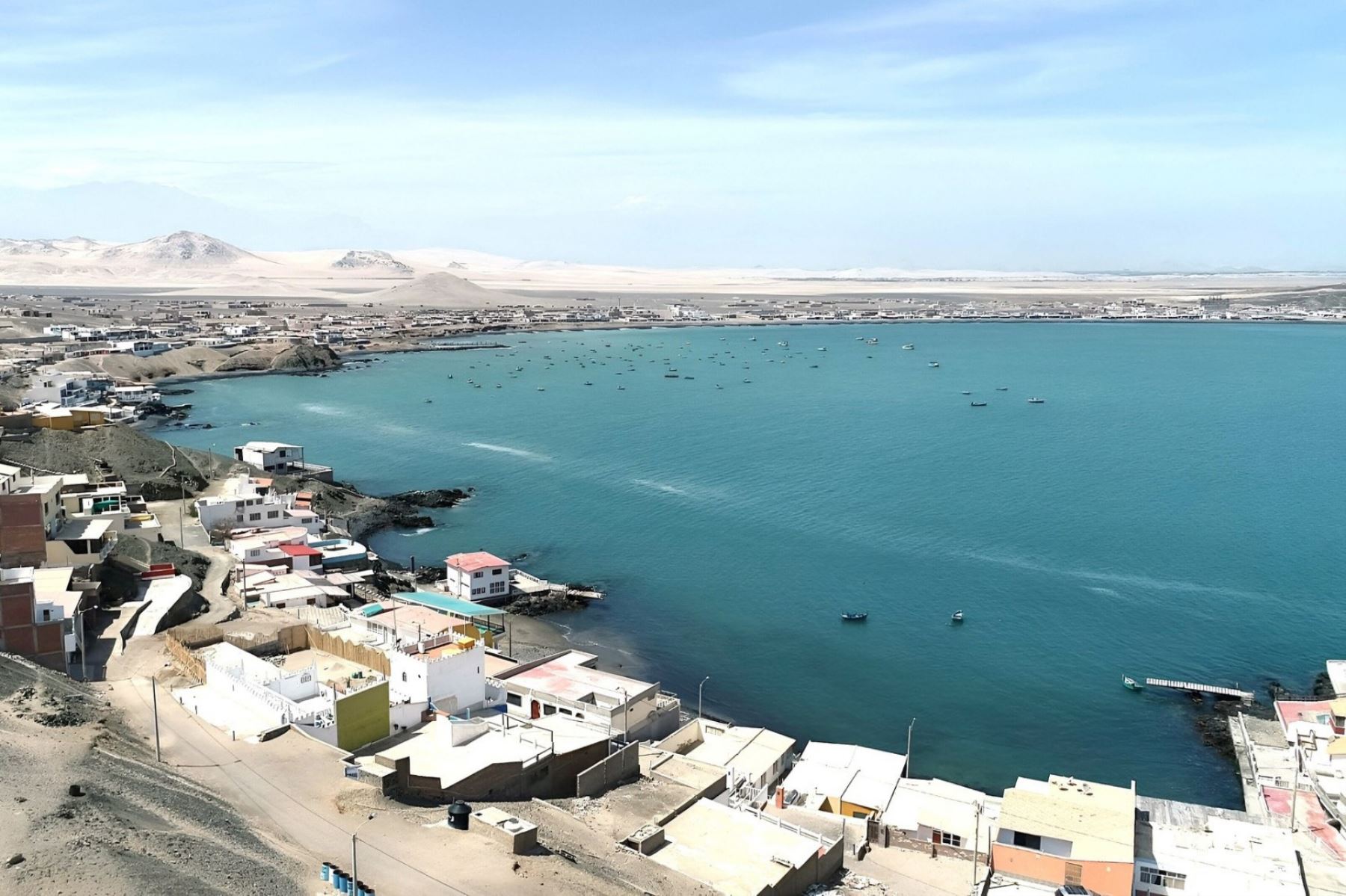 La región Áncash se posiciona como uno de los principales atractivos del litoral peruano para el verano 2026, gracias a la clasificación de varias de sus playas como “saludables” por la Dirección General de Salud Ambiental (Digesa)