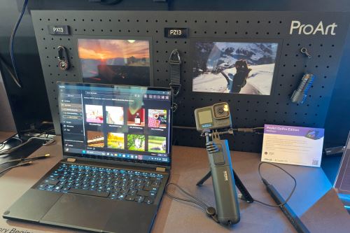 En cuanto al modelo ProArt, el diseño convertible de 13 pulgadas con bisagra de 360° y un peso ligero de 1,38Kg se complementan con fiabilidad de grado militar