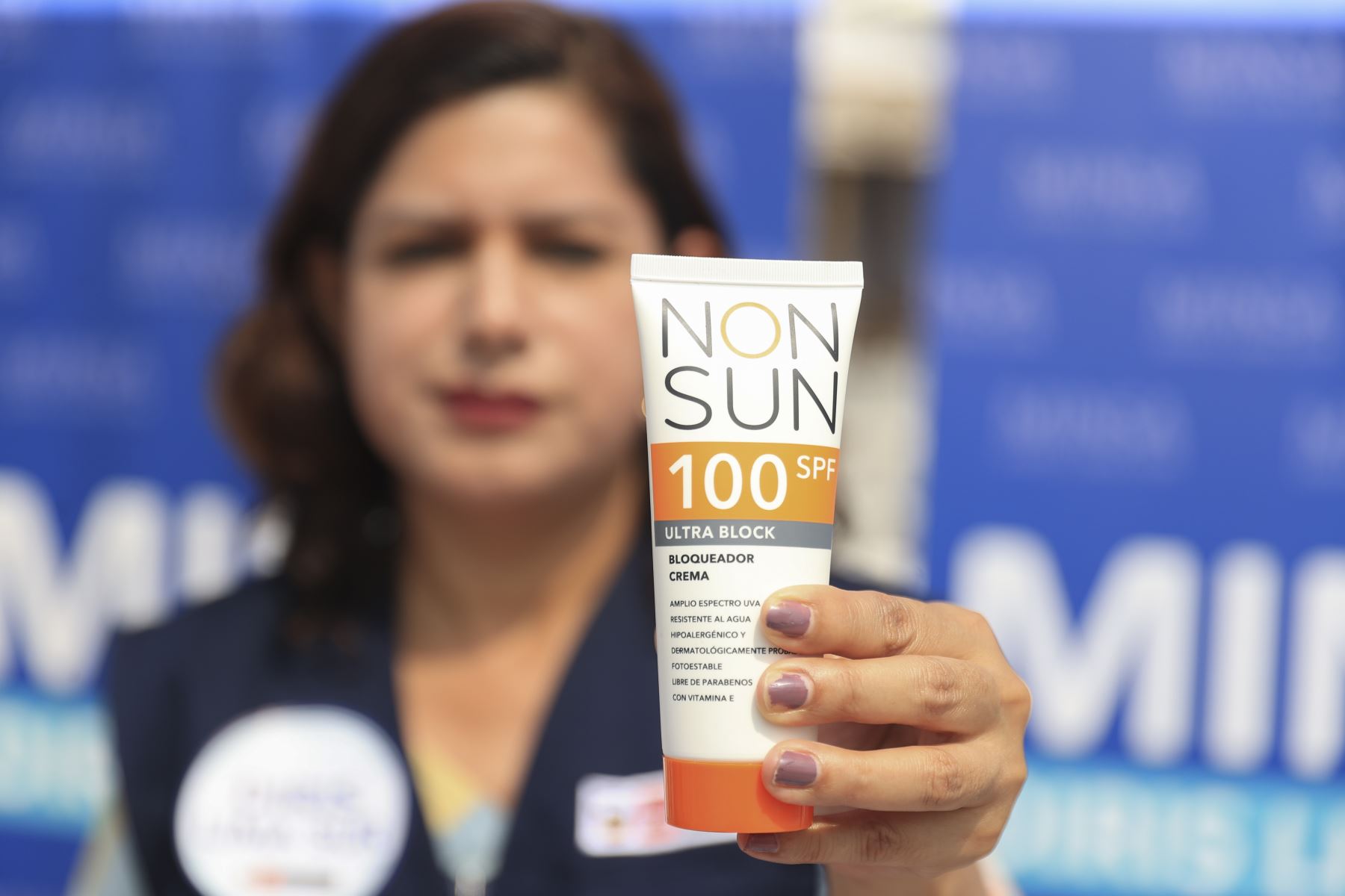 La Dirección de Redes Integradas de Salud (DIRIS) Lima Sur, a través de la Dirección de Salud Ambiental e Inocuidad Alimentaria, intensifica de manera semanal la vigilancia sanitaria en playas y piscinas durante los meses de verano. Foto: ANDINA/Jhonel Rodríguez Robles